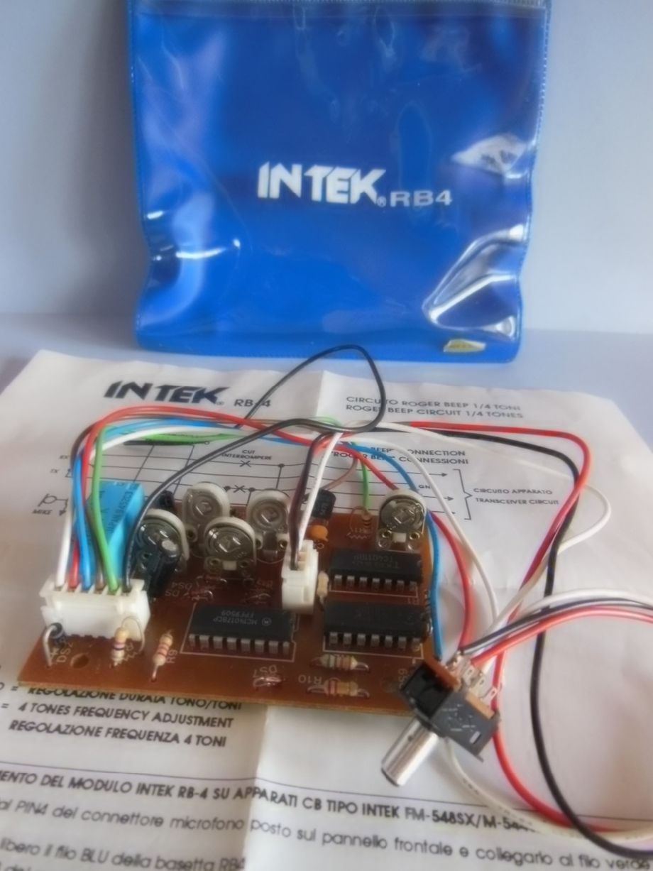 1 Stk;INTEK-1& 4 TONES-ROGER-BEEP-MODUL-INNBYGGINGS-KORT-TIL-CB-RADIO.Koblings-Skjema-Medfølger;
Kr400,-+Porto-Brevsending;
Kontakt epost;odderiks@online.no